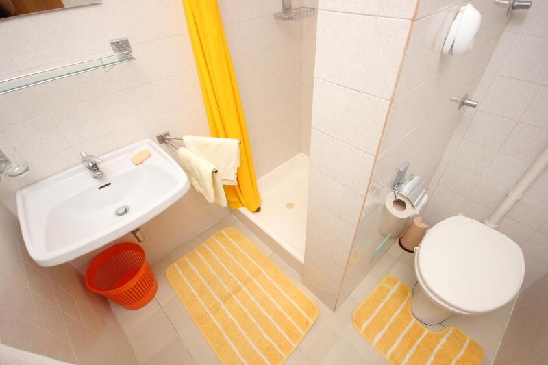 Double Room with Terrace image 4