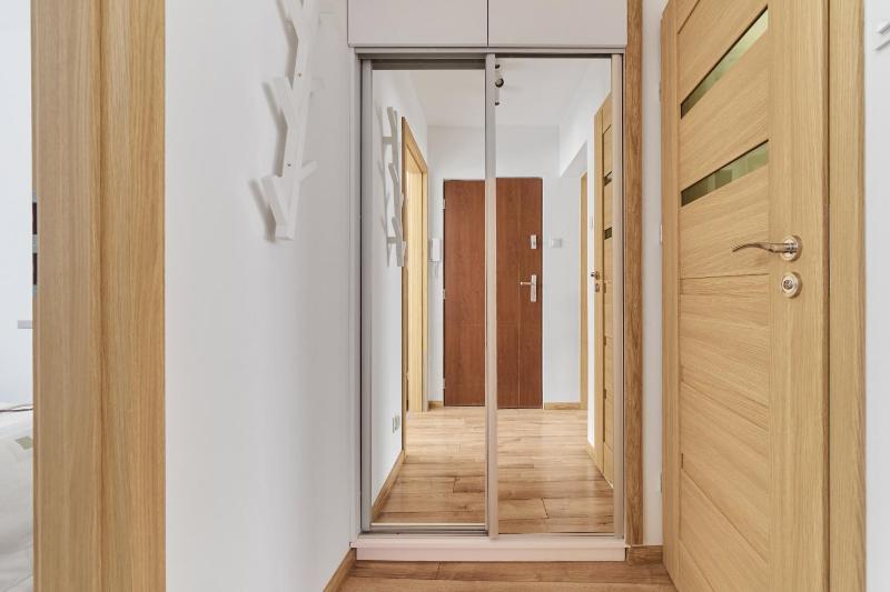 Wrocław City Centre & Main Square Apartment by Noclegi Renters - image 6