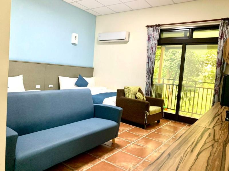 Futian B&B - image 4