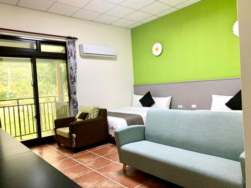 Futian B&B - image 14