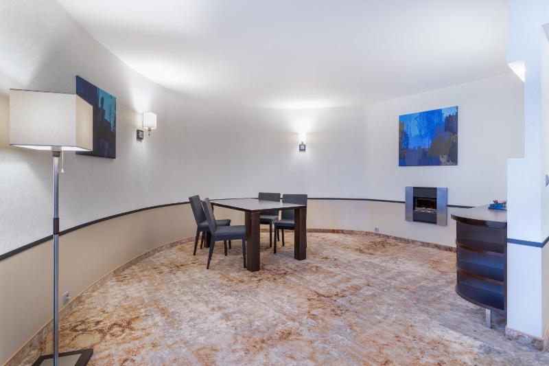 Qubus Hotel Kielce - image 44