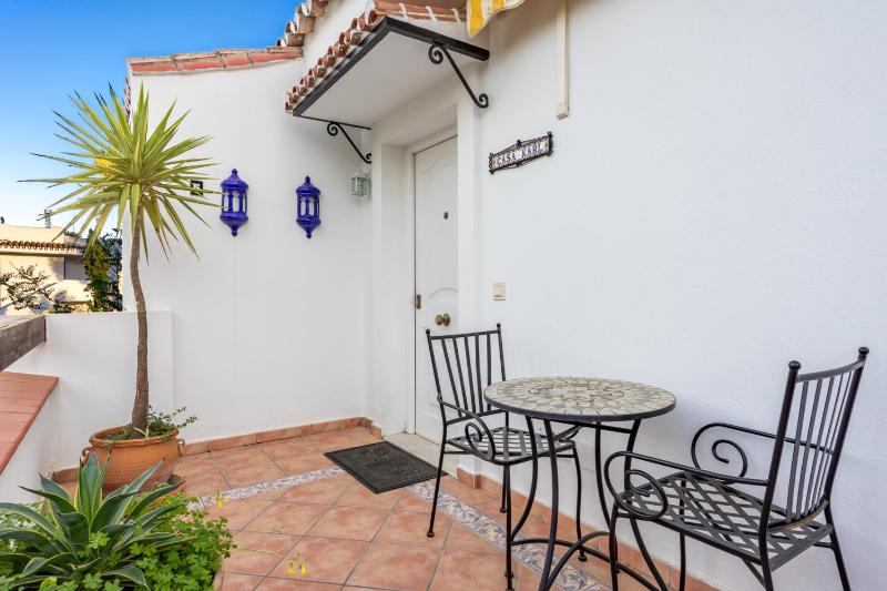 Miraflores sea view apt by Costarentals - Ref 127 - image 27