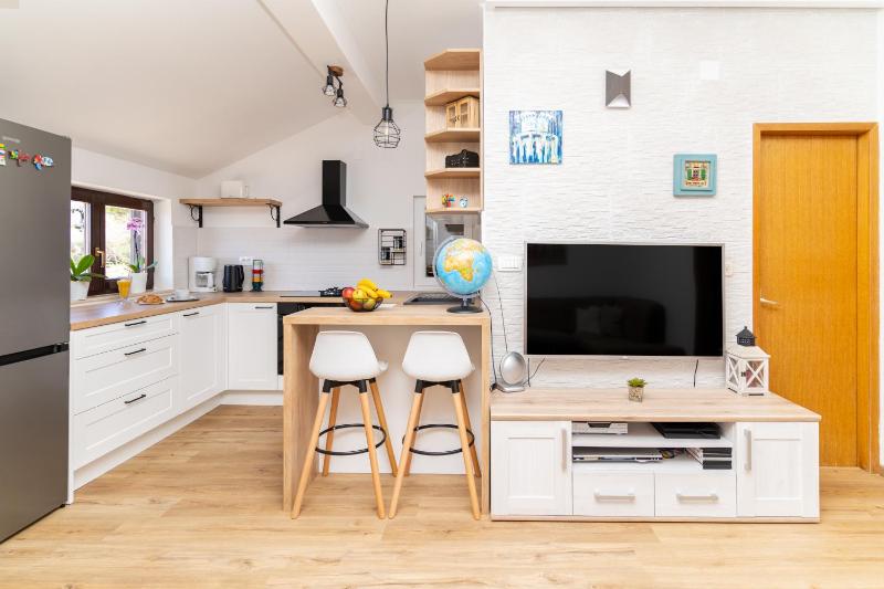 Apartment Gac - image 12
