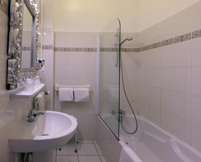 Confort Double Room image 4