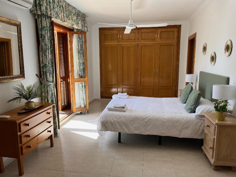 Nerja Paradise Rentals - Villa Almassora - image 45