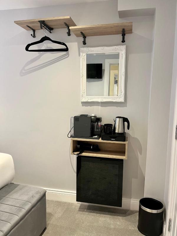 Number 31 Boutique Townhouse - image 8