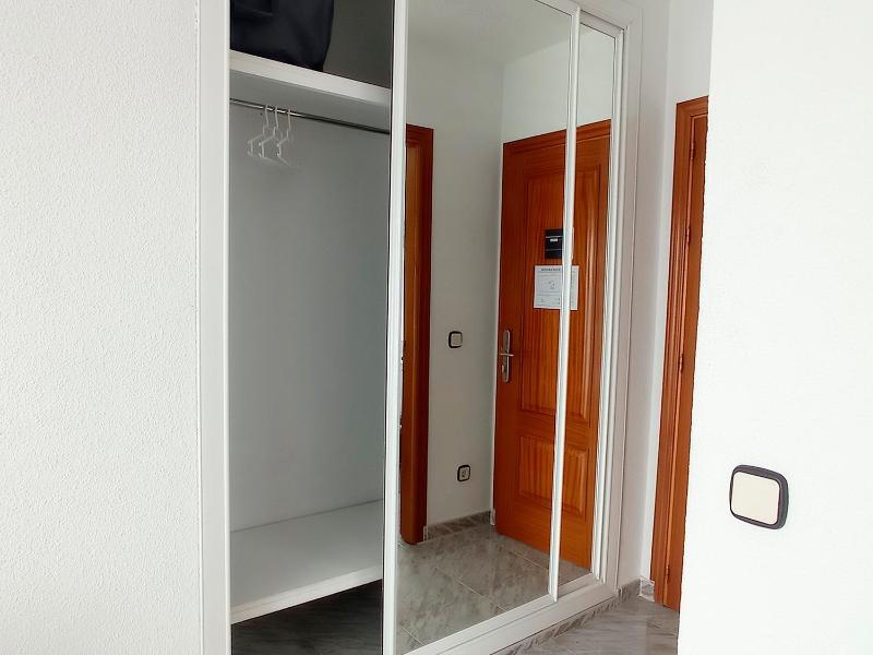 Double Room image 3