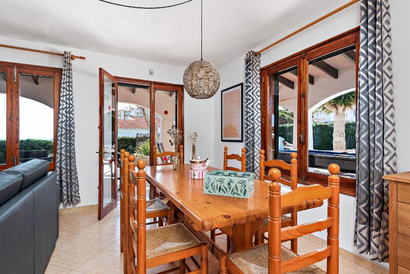 Nuriana 4 bedroom villa Calan Blanes - image 17