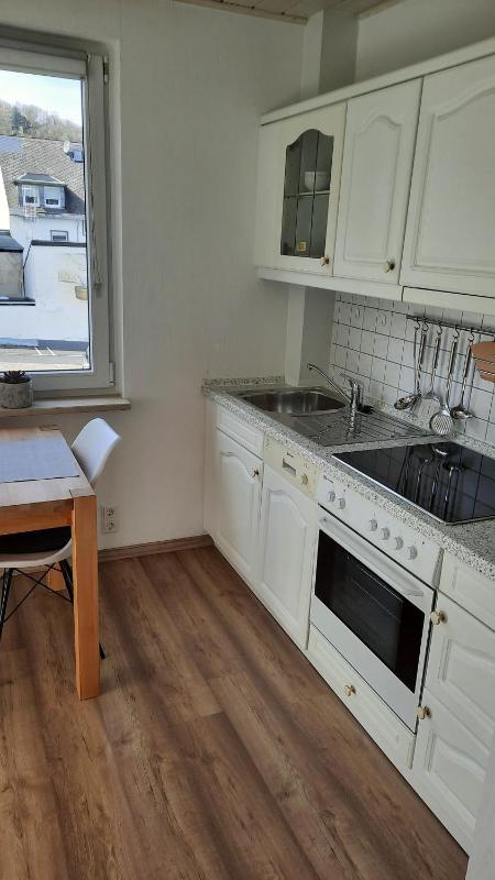 Apartment 4 with 1 Bedroom, Kitchen and Balcony image 4