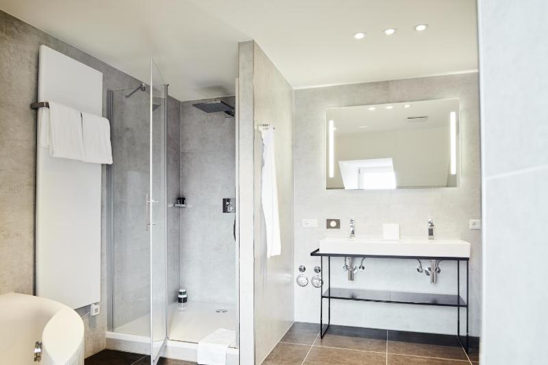 Design- und Kunsthotel München - image 10