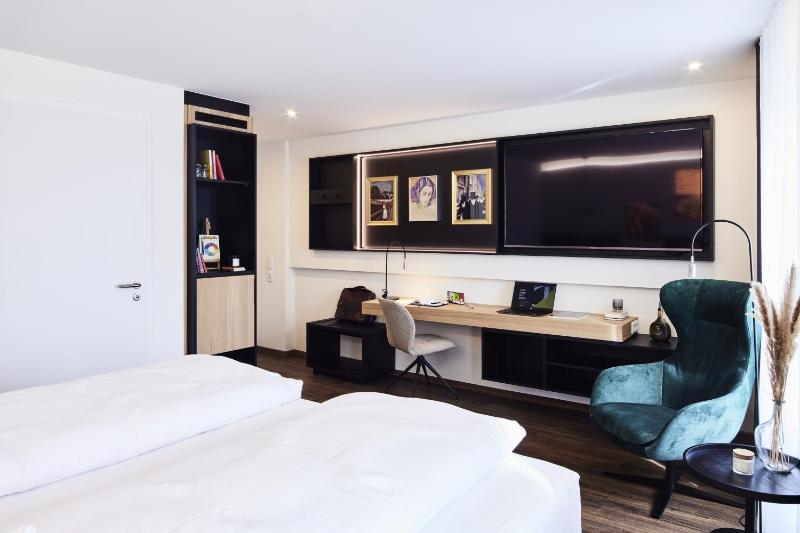 Design- und Kunsthotel München - image 9
