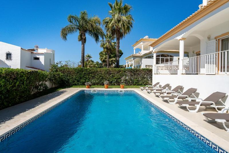 Villa White Cottage by SAPvillas - image 14