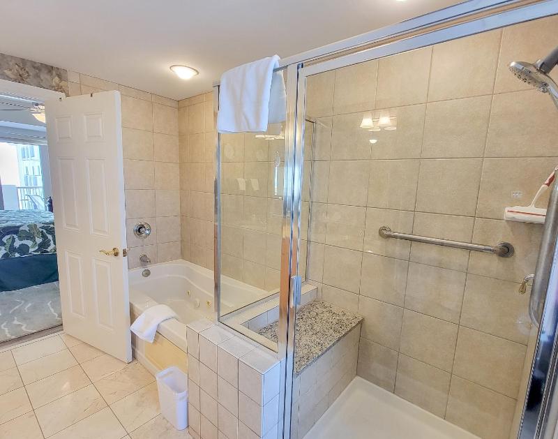 2307 Royale Palms condo - image 34
