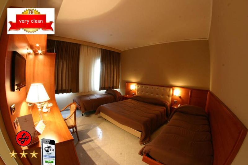 Quadruple Room image 1