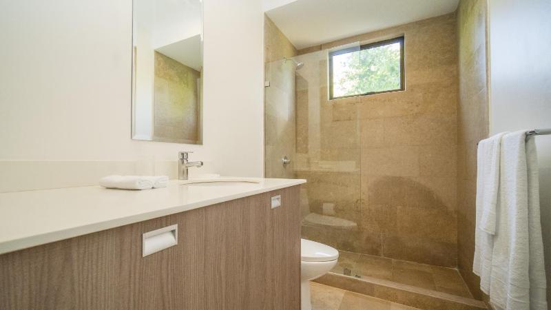 Roble Sabana 105 Luxury Apartment - Reserva Conchal - image 16