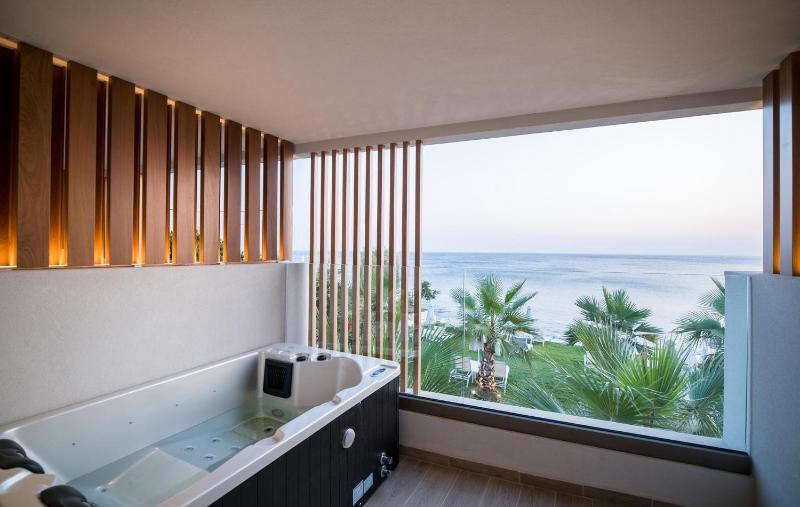AKASHA Beach Hotel & Spa - image 20