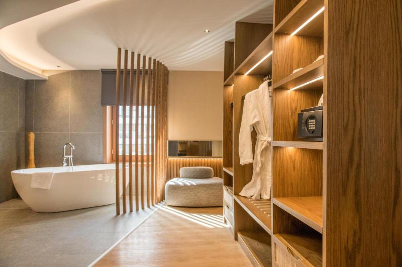 AKASHA Beach Hotel & Spa - image 35