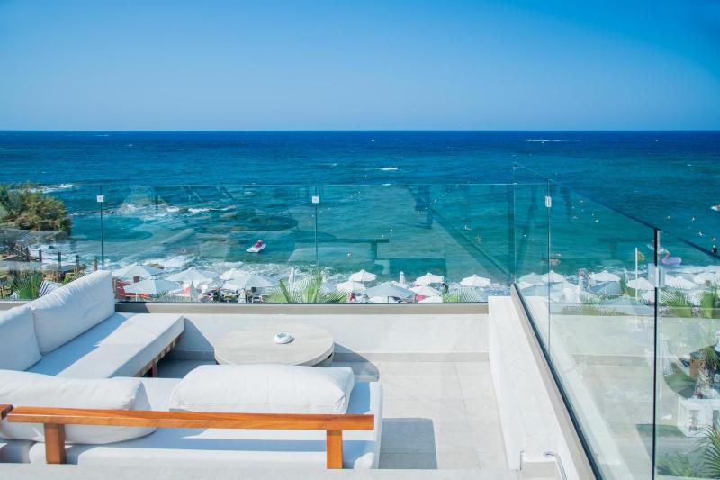 AKASHA Beach Hotel & Spa - image 39