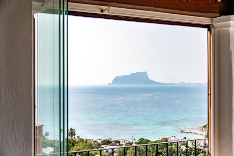 BAHÍA DE EL PORTET - By Almarina Villas - image 3
