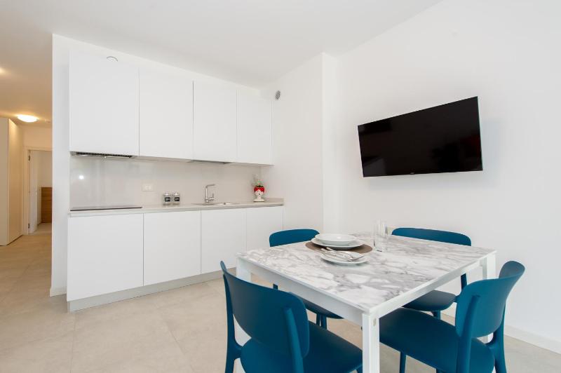 Ariston Teatro Luxury Aparthotel - image 10