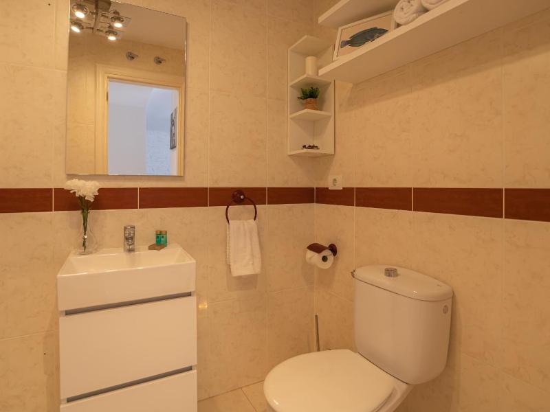 Sea Breezes - Free wifi - Communal pool - image 24
