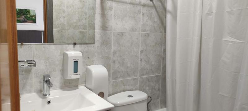 Standard Double Room image 2