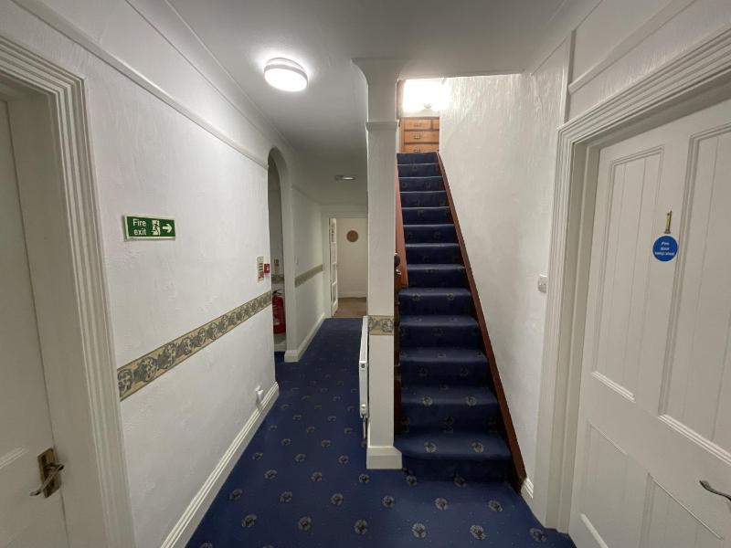 Double Room with Private Bathroom image 2