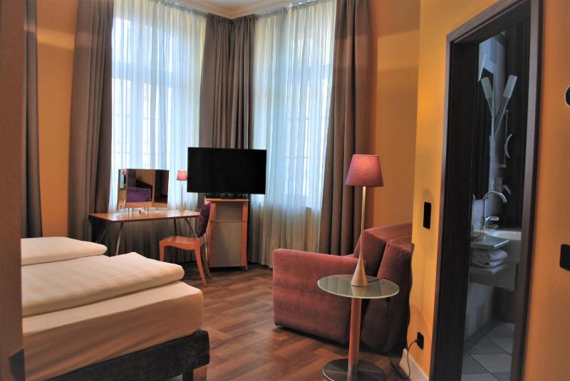 Triple Room image 4