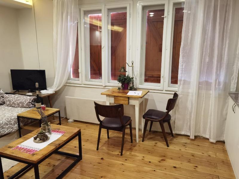Triple Room with Mountain View image 4