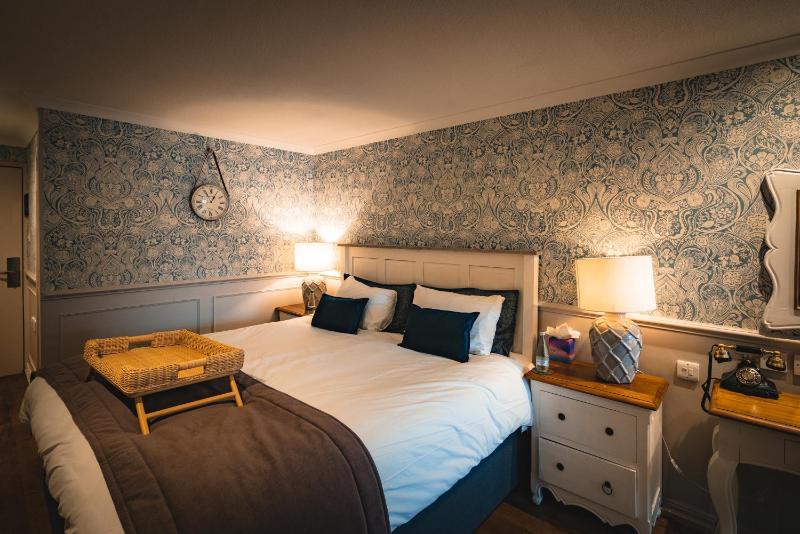 Club Double Room image 2