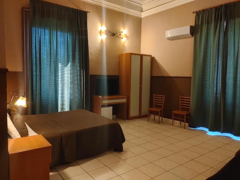Hotel Biscari - image 7