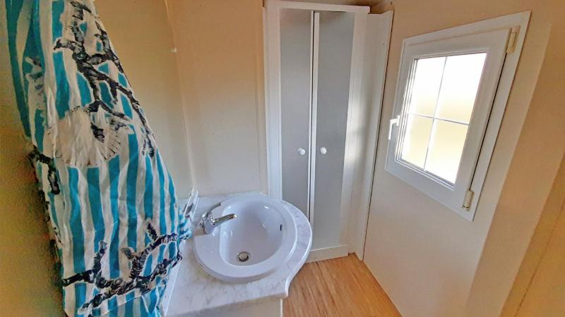 Mobile Home image 3