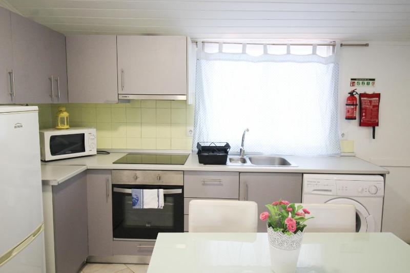 Two Bedroom Apartment - Rés do Chão image 3