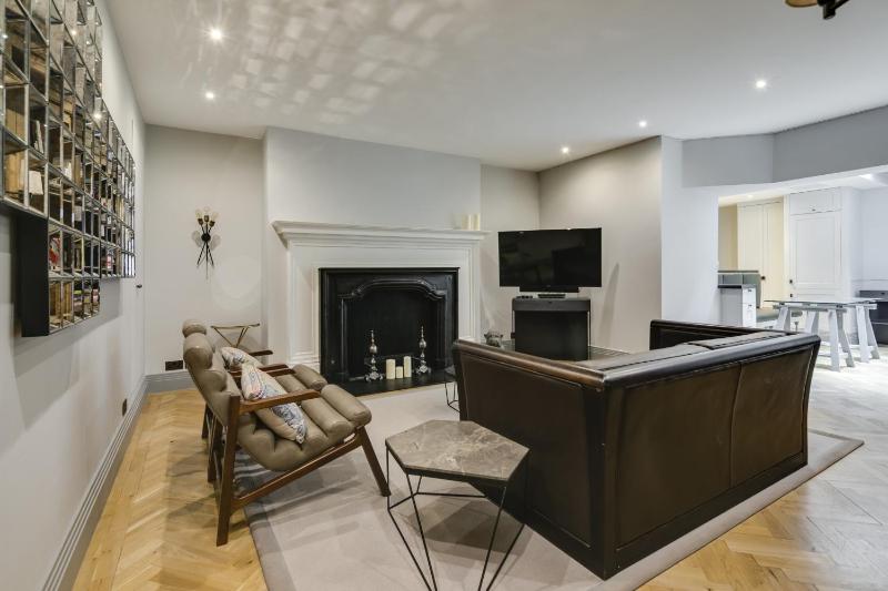 Deluxe Apartment image 3