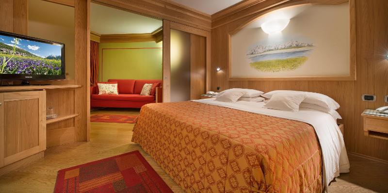 Hotel Baita Montana - image 33