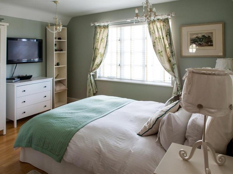 Double Room with Private Bathroom image 4