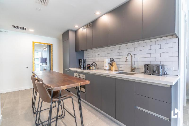 Downtown Miami Condos by Lua Host - image 13