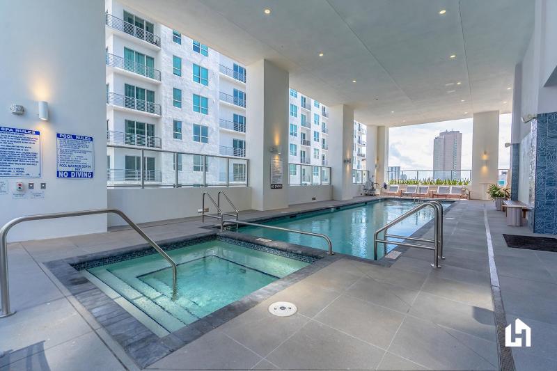 Downtown Miami Condos by Lua Host - image 9