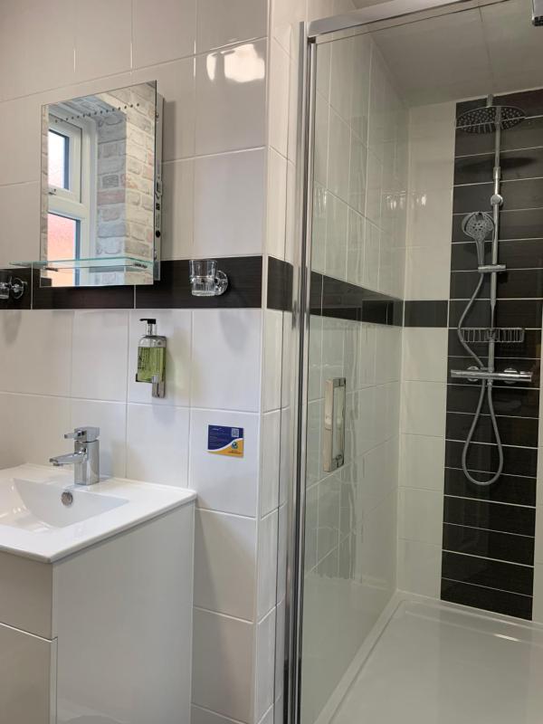 Superior Suite image 3