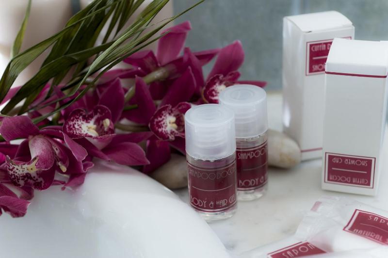 Quadruple Room image 3