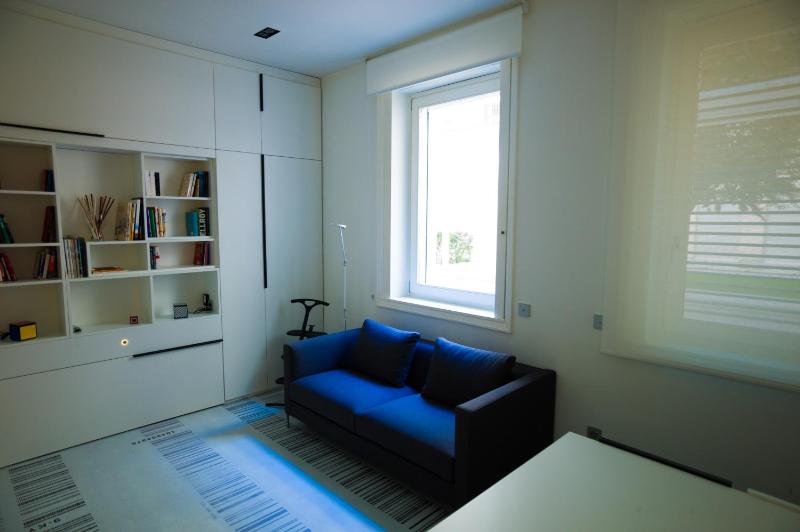 Apartment image 3