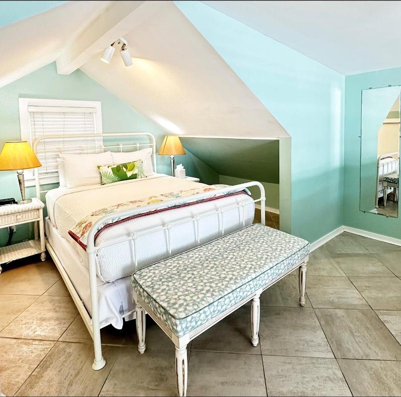Westwinds Inn - image 50