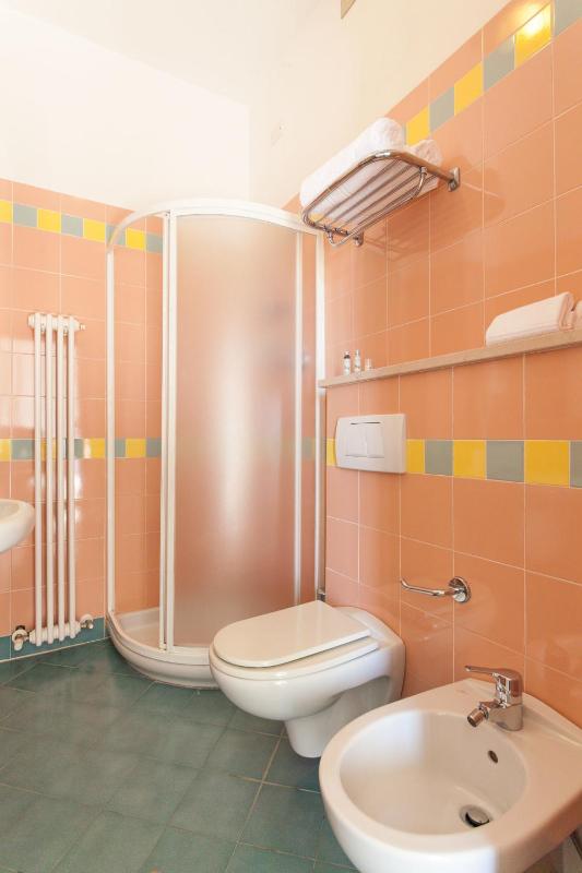 Double Room with Lateral Sea View image 1