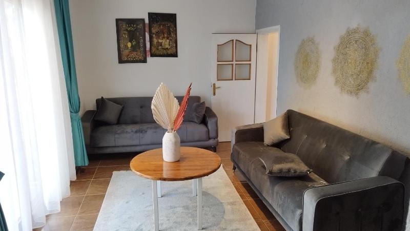 Apartment with Garden View image 3