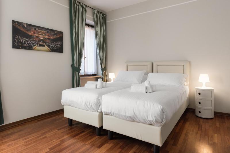 Flats4rent Luca - image 14