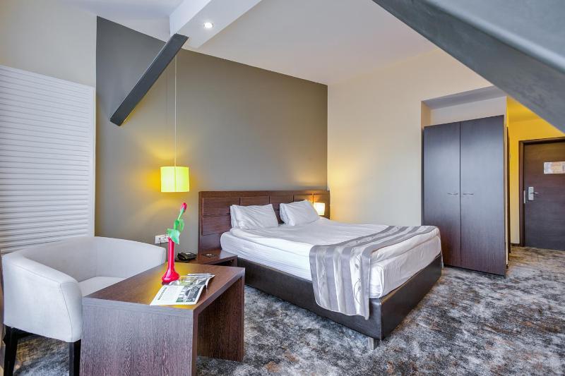 Deluxe Double Room image 4