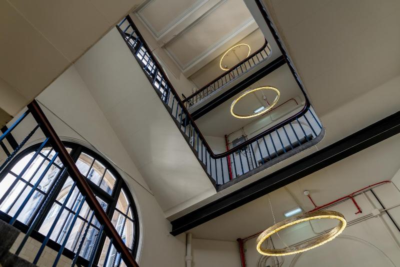 North Bridge Lofts – small studio image 4