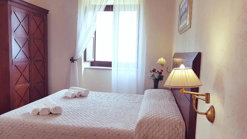 Double Room image 1