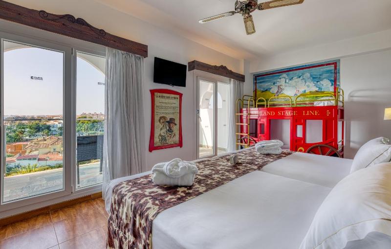 Playadulce Hotel - image 28