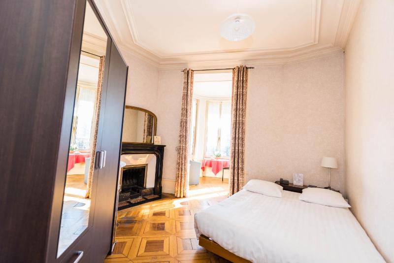 Hotel des Tourelles - image 12